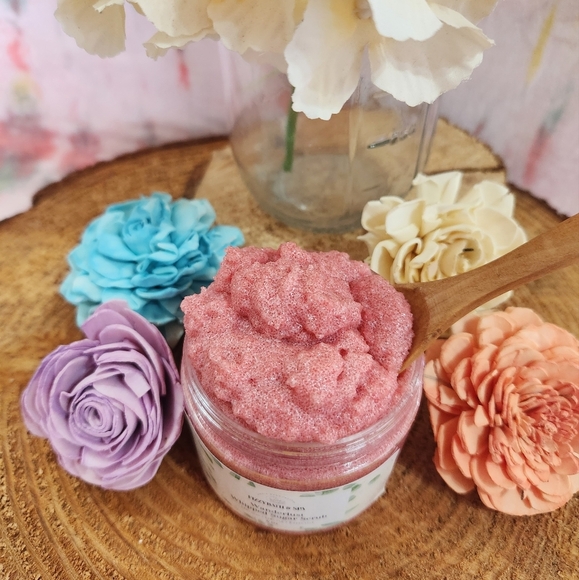 Handmade Wanderlust whipped sugar scrub - Picture 2 of 3